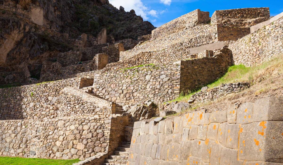 Cusco City Tour – Rainbow Mountain – Sacred Valley – Machu Picchu 5 Days / 4 Nights